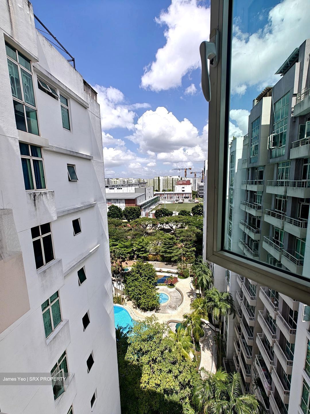 Lilydale (D27), Condominium #588607451